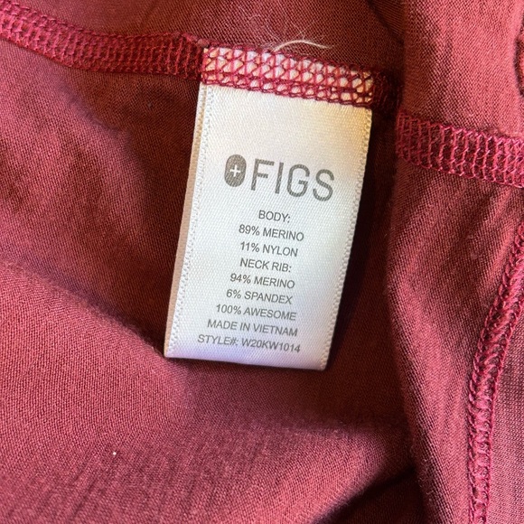 Figs Mock Neck Long Sleeve Wool Shirt in Berry Size Small - Picture 9 of 9